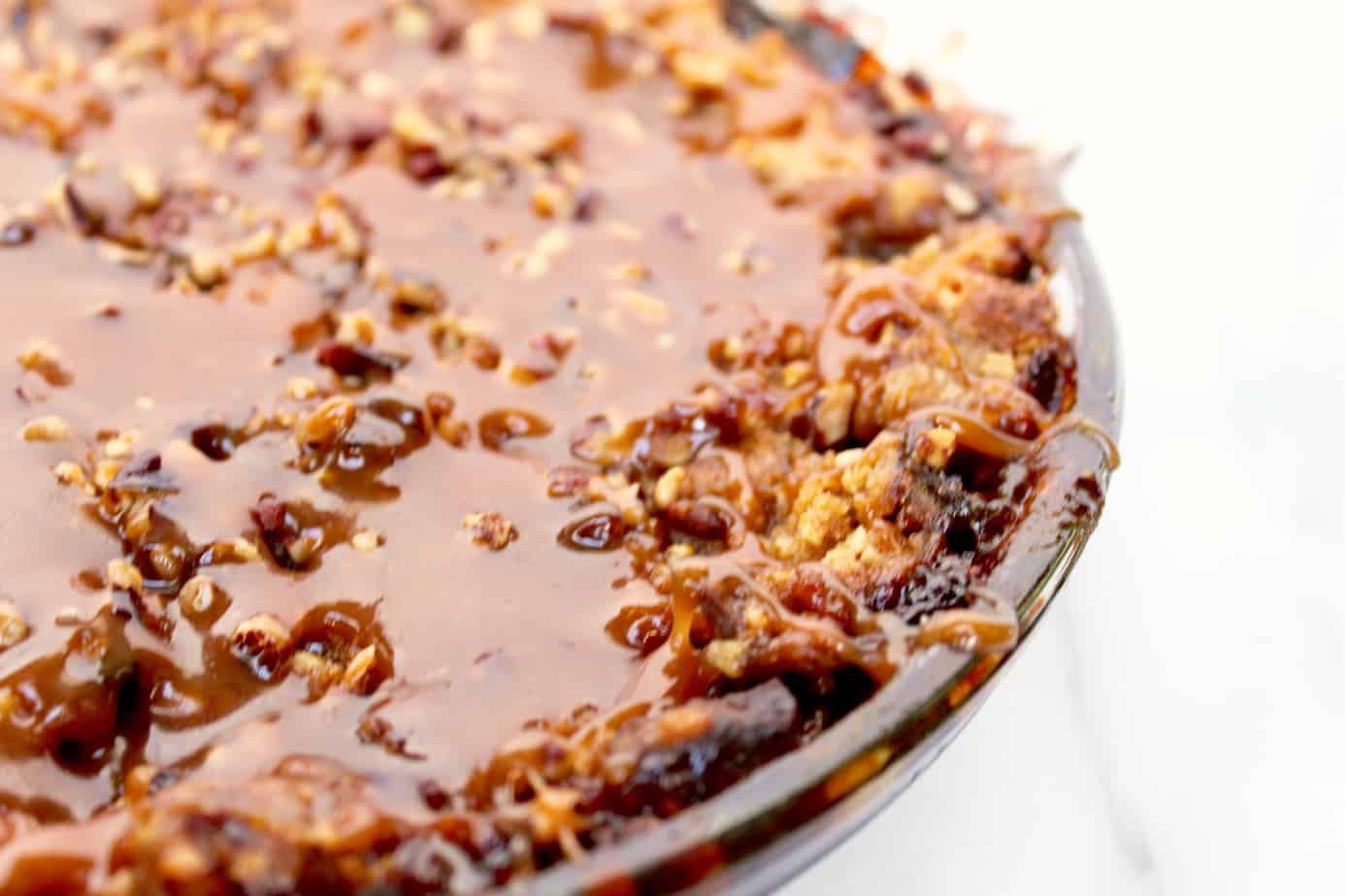 caramel apple pie