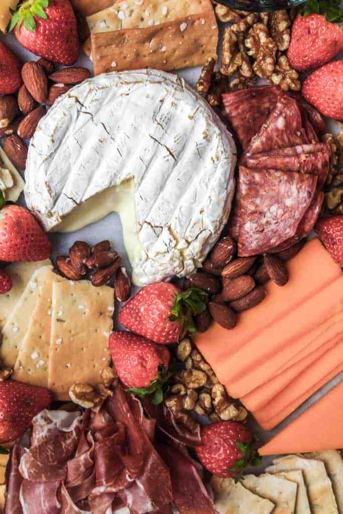 four tips to help you throw an easy dinner party (including how to make