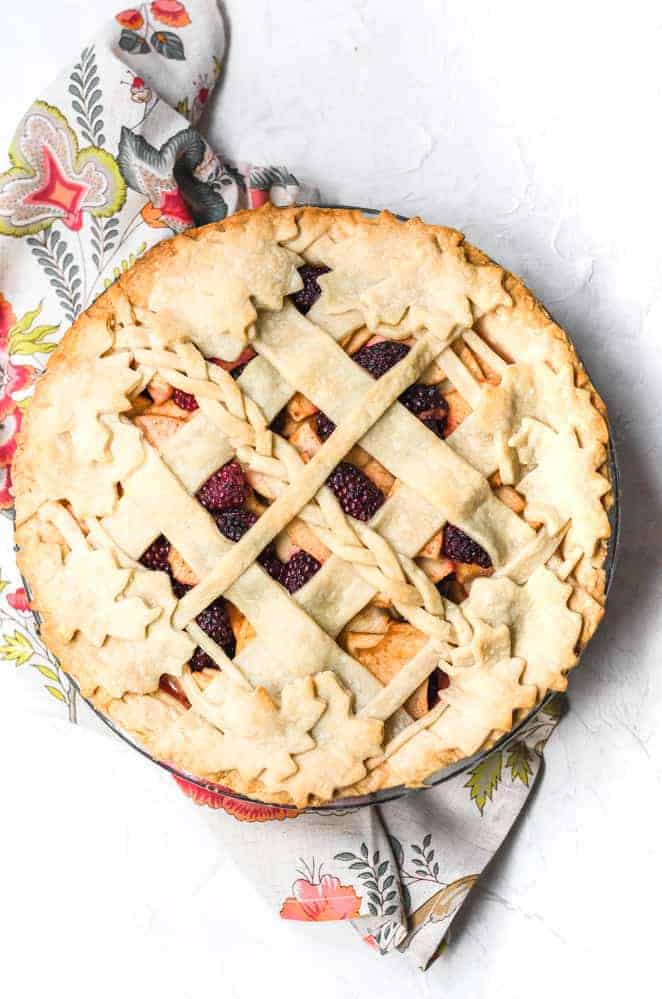 thanksgiving recipe round up pie