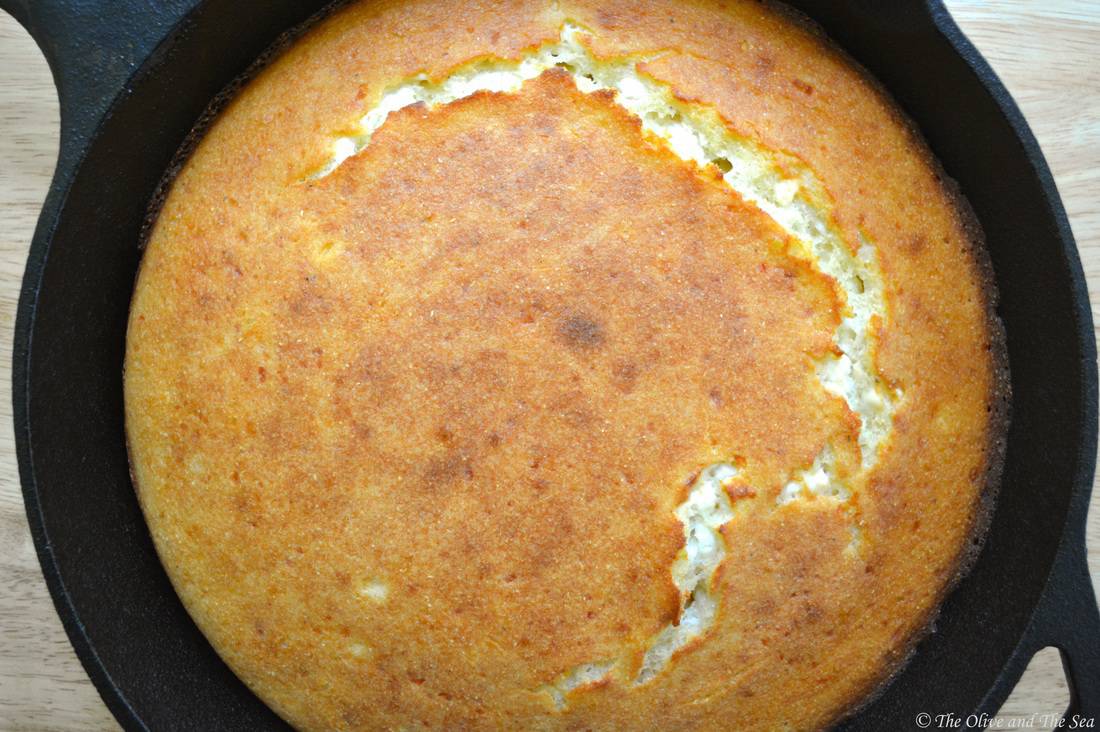 thanksgiving recipe round up skillet feta cornbread