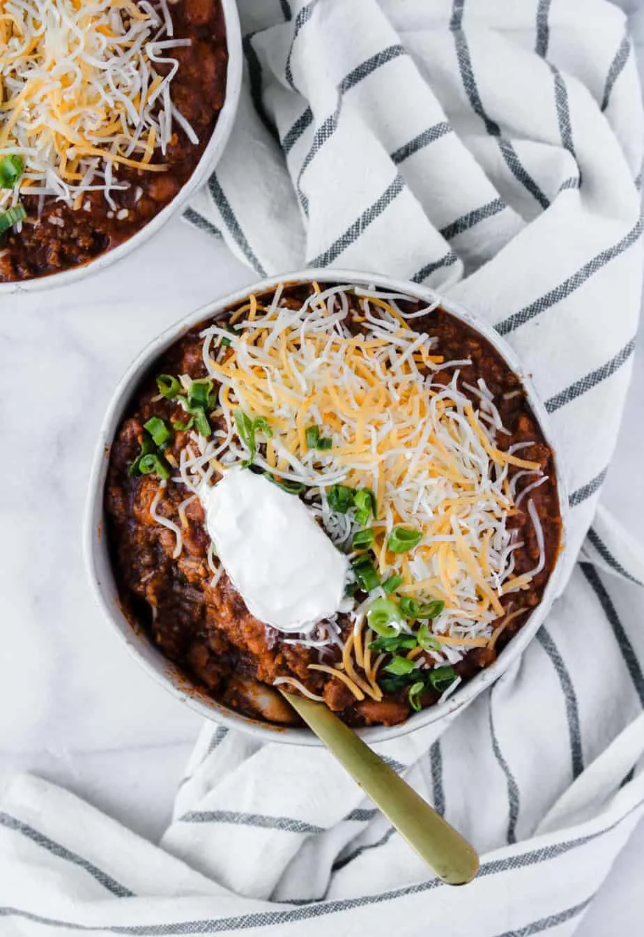 mom's award winning chili recipe with sour cream