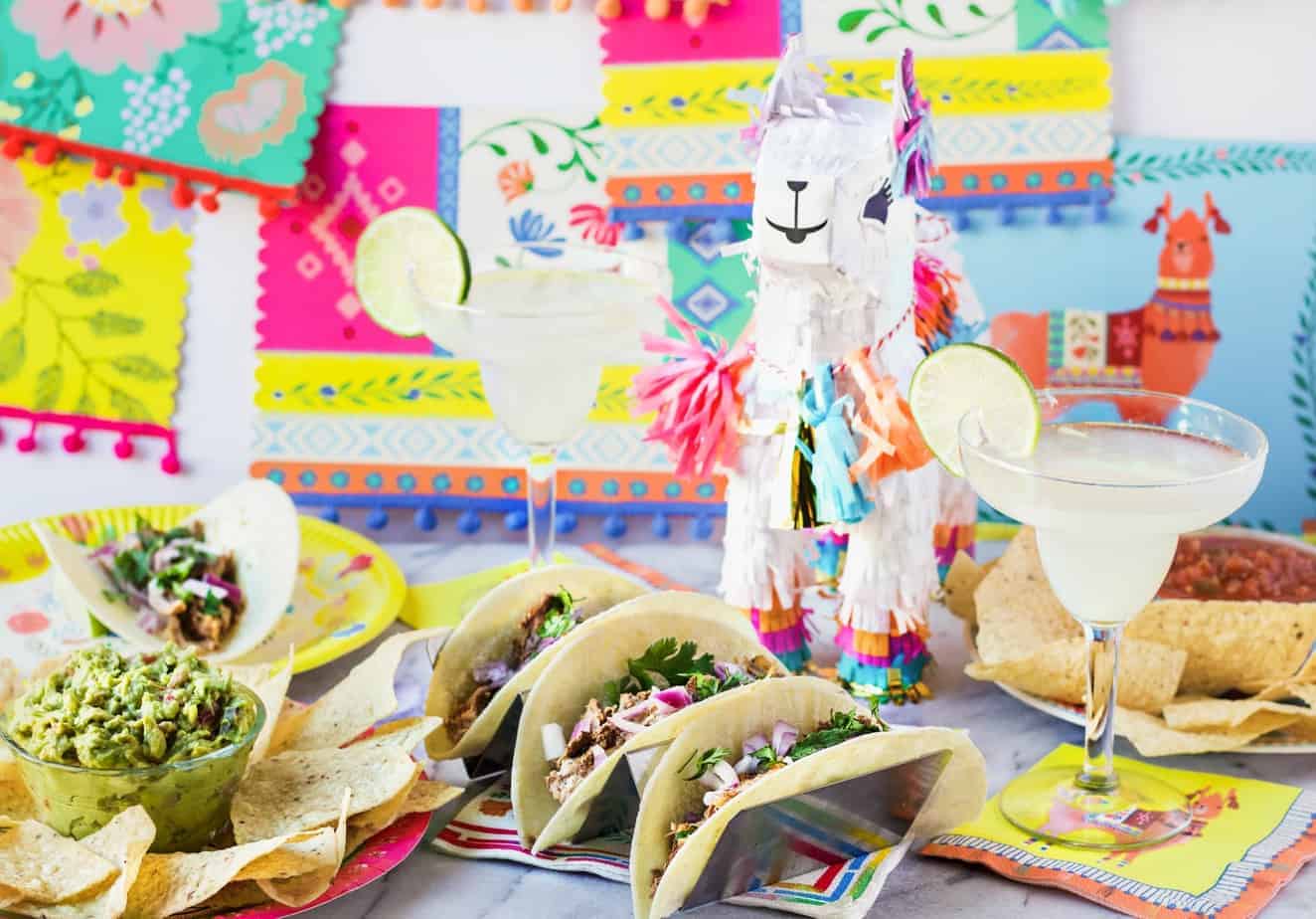 how to host an awesome taco bar party