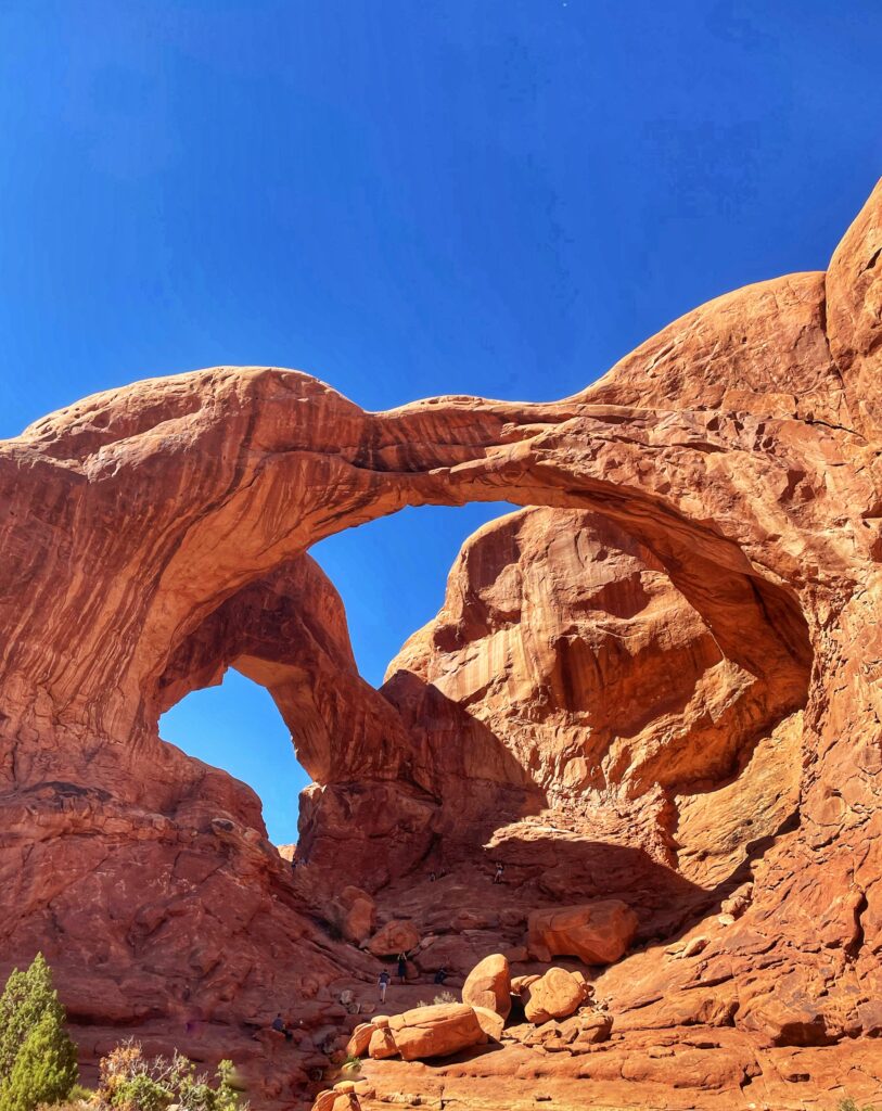 double arch with a blue sky
