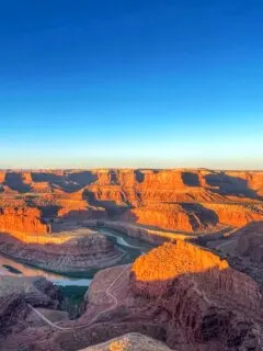 sunrise over the canyon dead horse point state park
